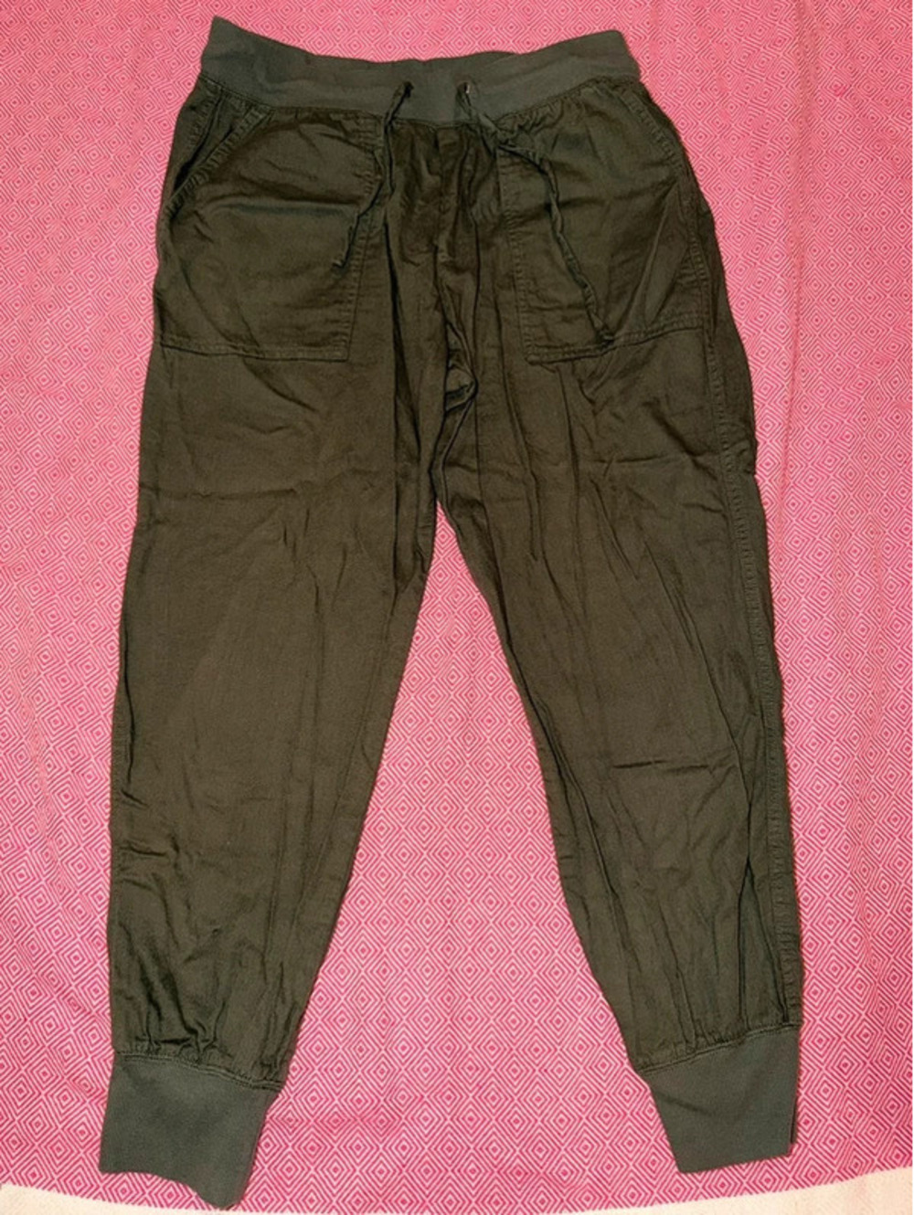 GAP Cargo Joggers with Drawstring & Pockets medium